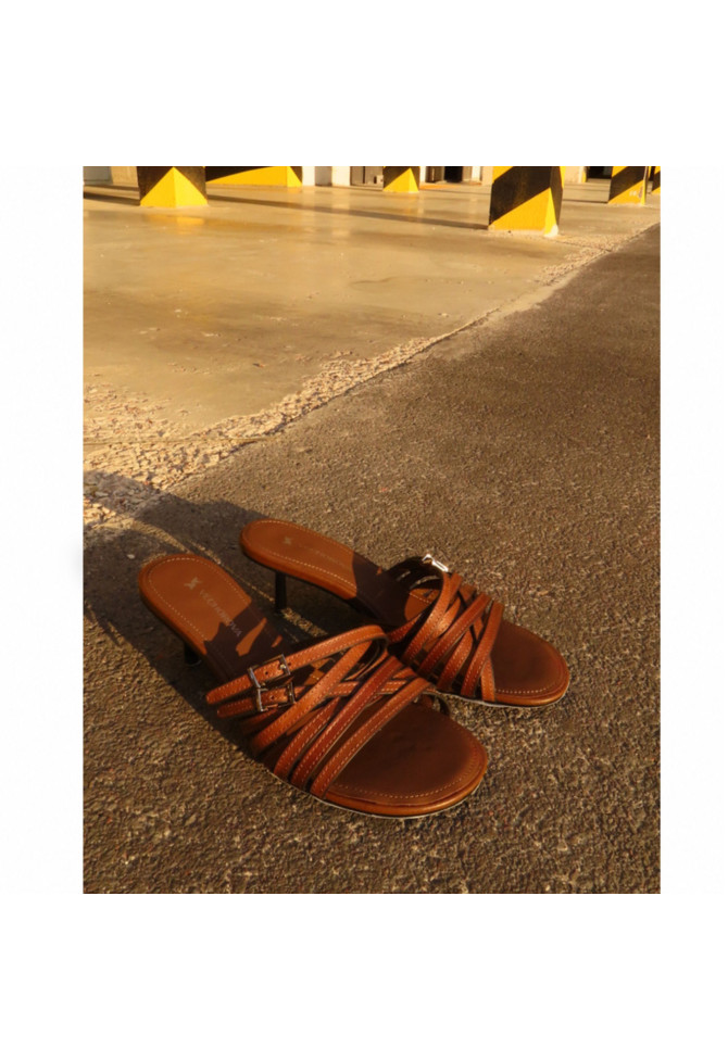 Brown leather mules 5028 VECHOROVA - photo 3